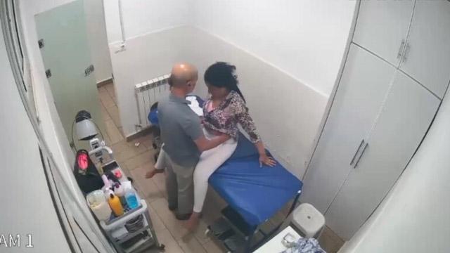 Doctor Intense Kissing Sex – Clinic Viral Video